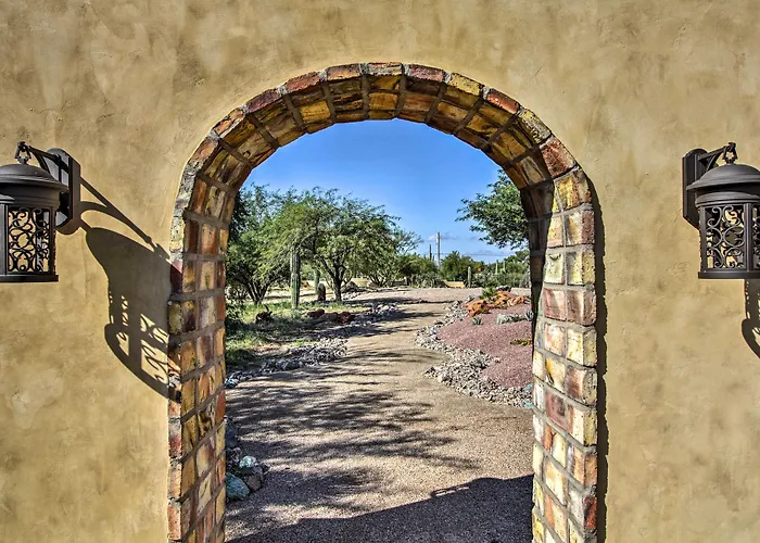 Luxe Vineyard W/ Views & Fire Pit Holiday home Tucson