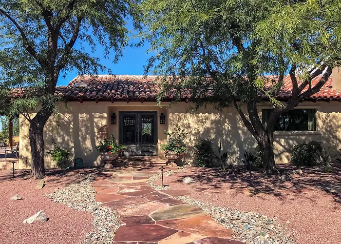 Luxe Vineyard W/ Views & Fire Pit *
