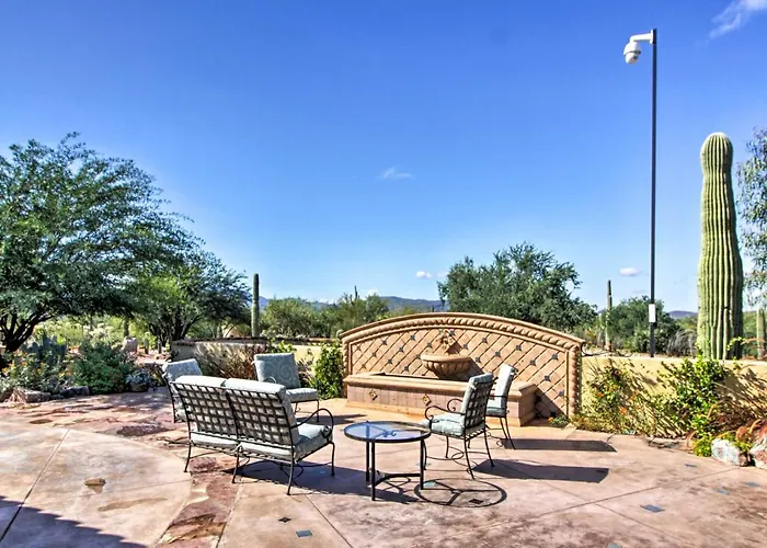 Luxe Vineyard W/ Views & Fire Pit Holiday home